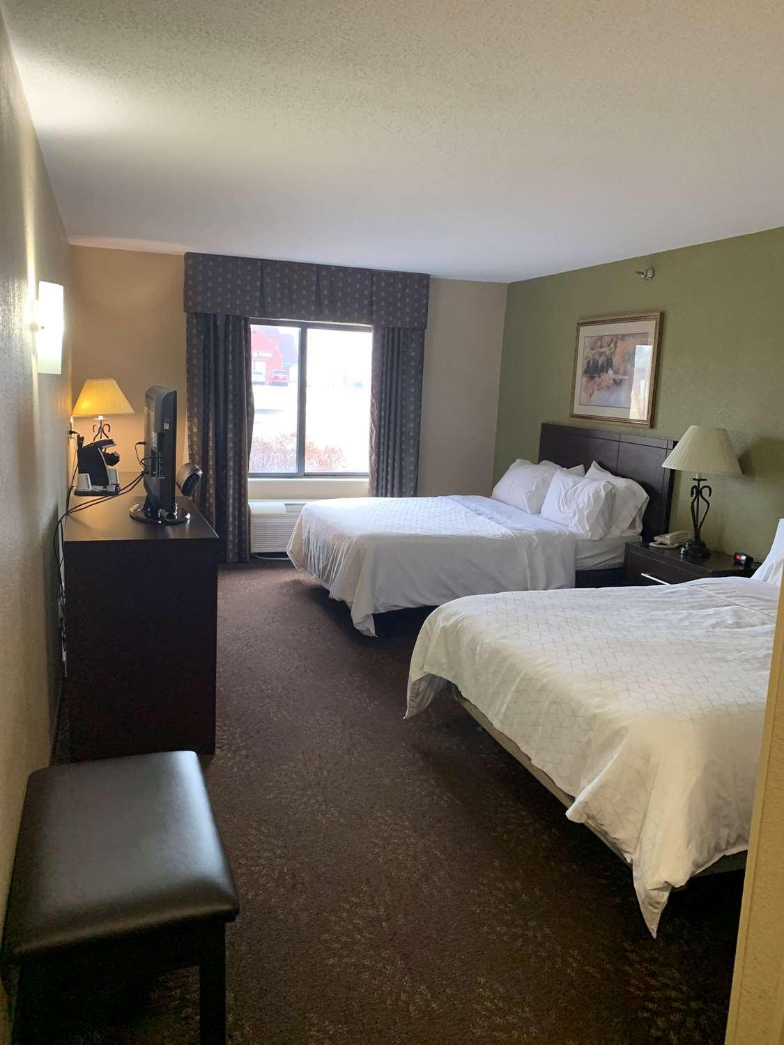 Best Western Watertown Inn & Suites Buitenkant foto
