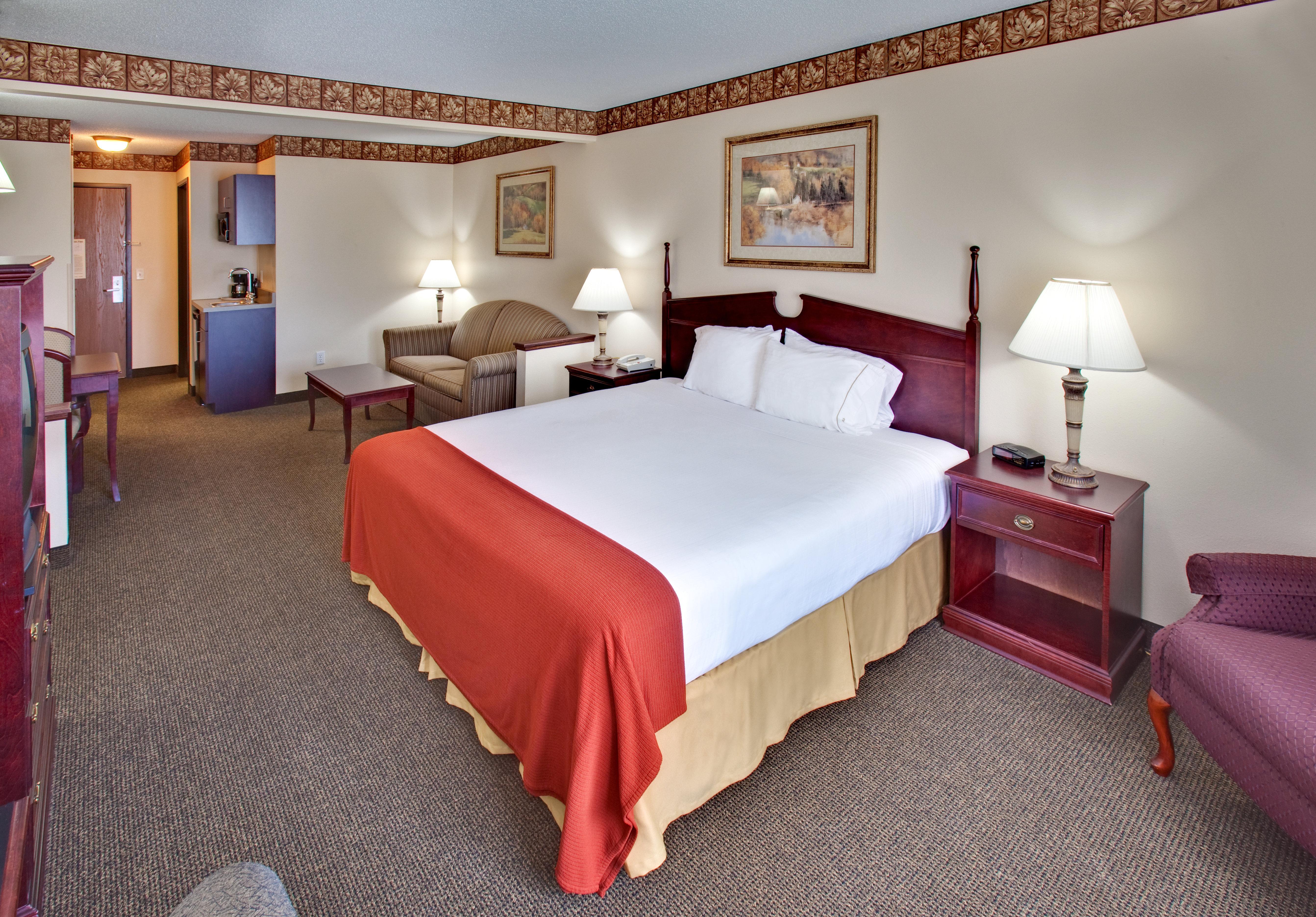 Best Western Watertown Inn & Suites Buitenkant foto